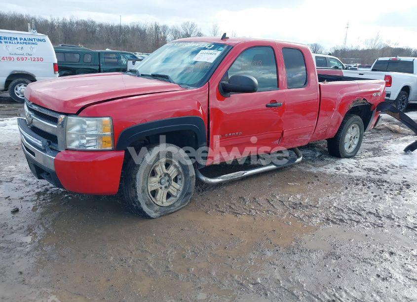 Photo 2 of 2011 Chevrolet Silverado 1500 LS (VIN 1GCRKREA6BZ201231)