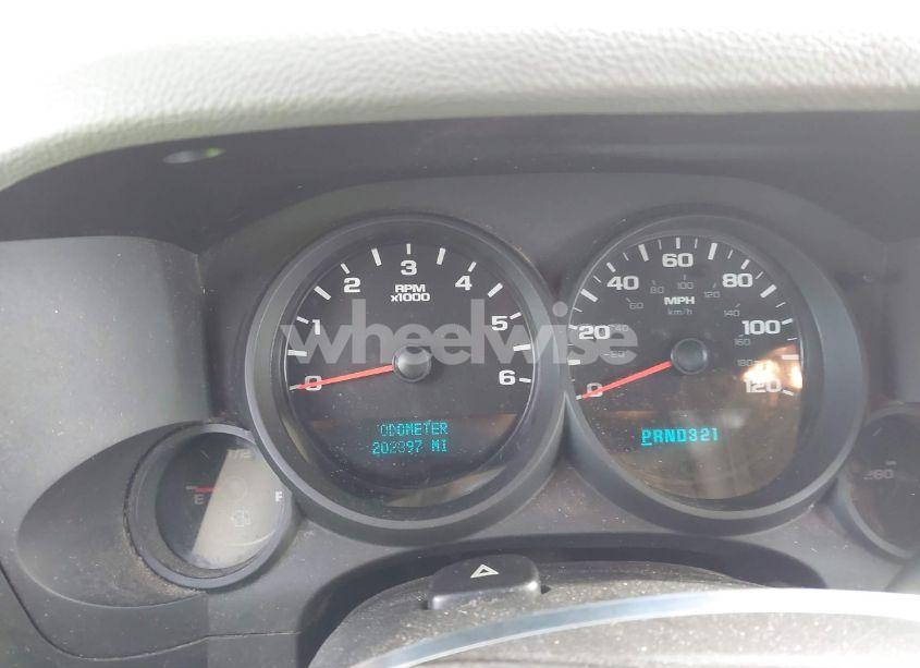 Photo 7 of 2011 Chevrolet Silverado 1500 LS (VIN 1GCRKREA6BZ201231)