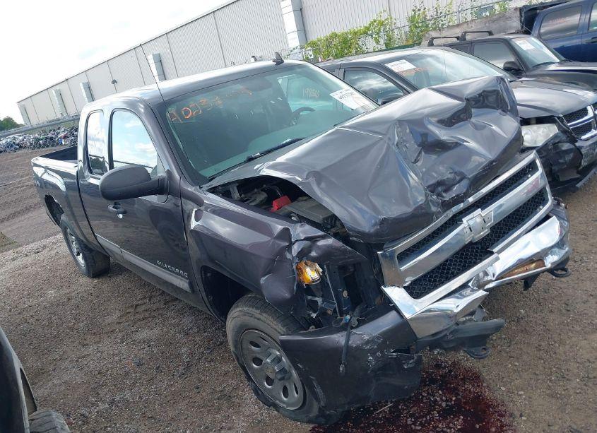 2011 Chevrolet Silverado 1500 LS (VIN 1GCRKREA6BZ227490) main photo