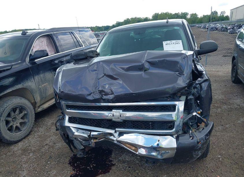 Photo 6 of 2011 Chevrolet Silverado 1500 LS (VIN 1GCRKREA6BZ227490)