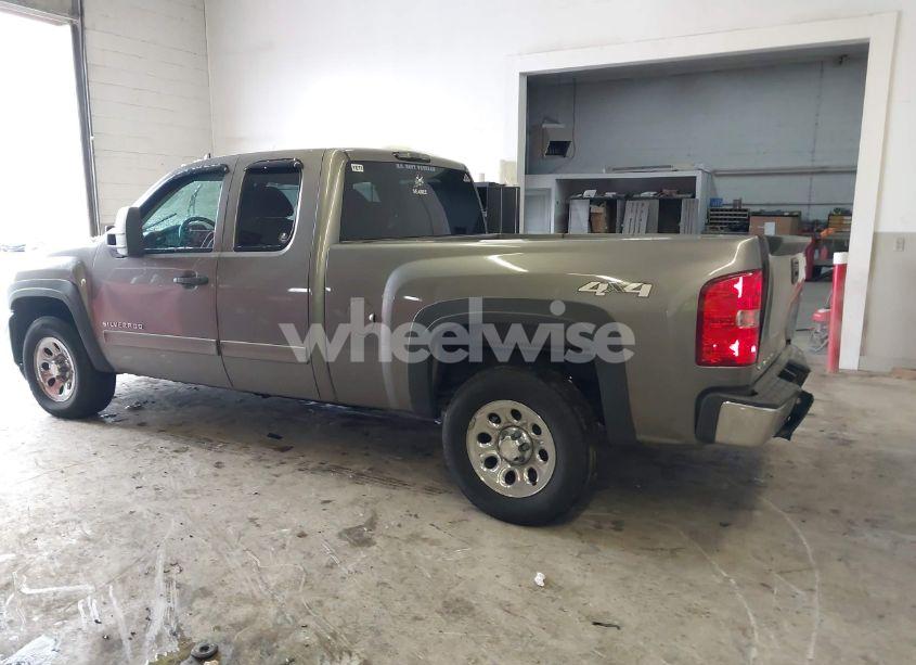 Photo 3 of 2012 Chevrolet Silverado 1500 LS (VIN 1GCRKREA6CZ345282)