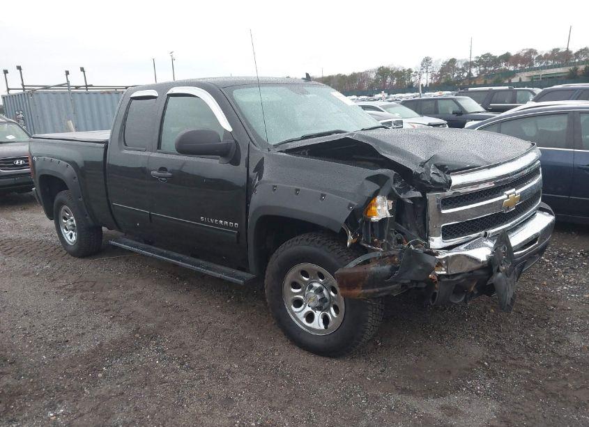 2011 Chevrolet Silverado 1500 LS (VIN 1GCRKREA8BZ154686) main photo