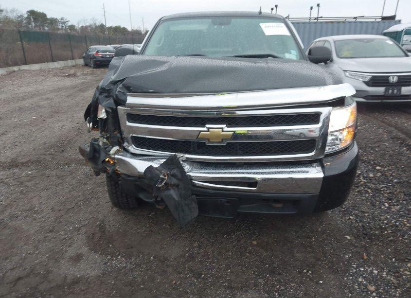 Photo 12 of 2011 Chevrolet Silverado 1500 LS (VIN 1GCRKREA8BZ154686)