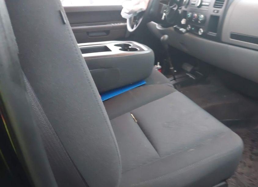 Photo 5 of 2011 Chevrolet Silverado 1500 LS (VIN 1GCRKREA8BZ154686)