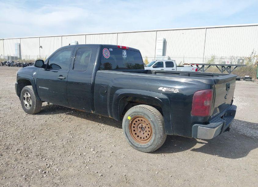 Photo 3 of 2011 Chevrolet Silverado 1500 LS (VIN 1GCRKREA8BZ167552)
