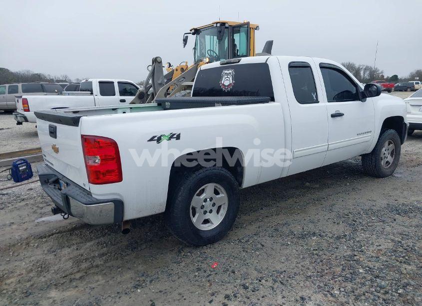 Photo 4 of 2012 Chevrolet Silverado 1500 LS (VIN 1GCRKREA8CZ319590)