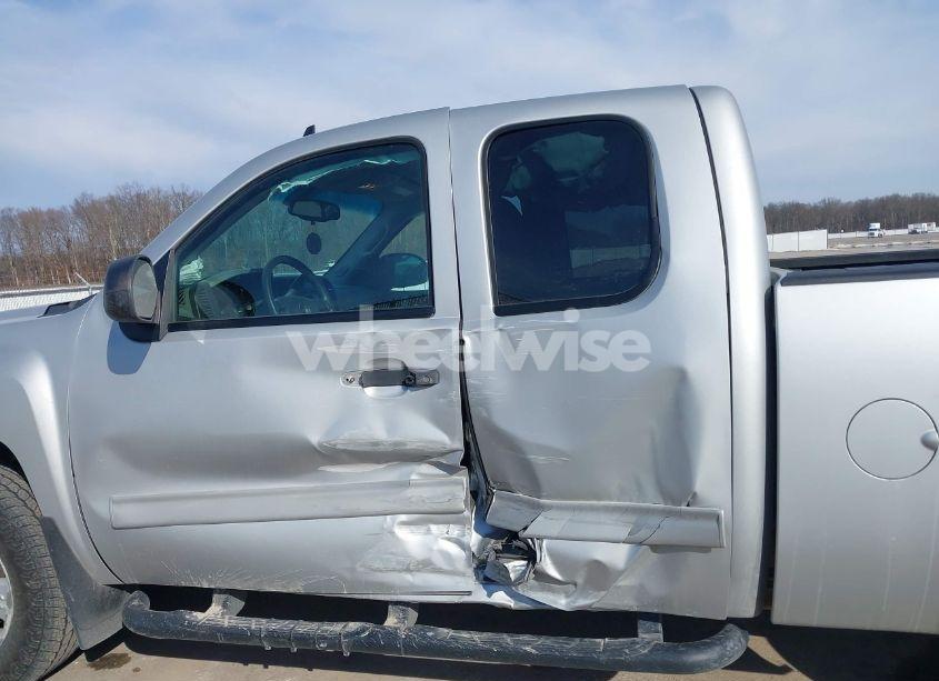 Photo 6 of 2011 Chevrolet Silverado 1500 LS (VIN 1GCRKREAXBZ153975)