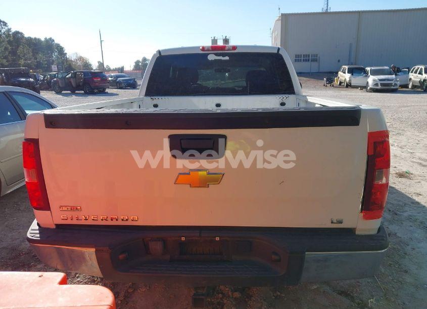 Photo 16 of 2011 Chevrolet Silverado 1500 LS (VIN 1GCRKREAXBZ286994)