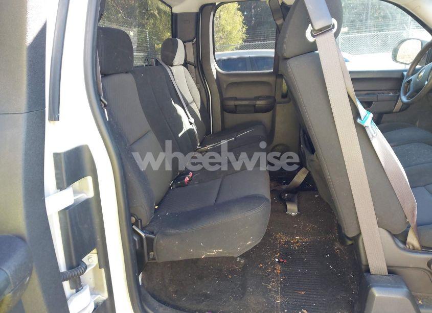 Photo 8 of 2011 Chevrolet Silverado 1500 LS (VIN 1GCRKREAXBZ286994)