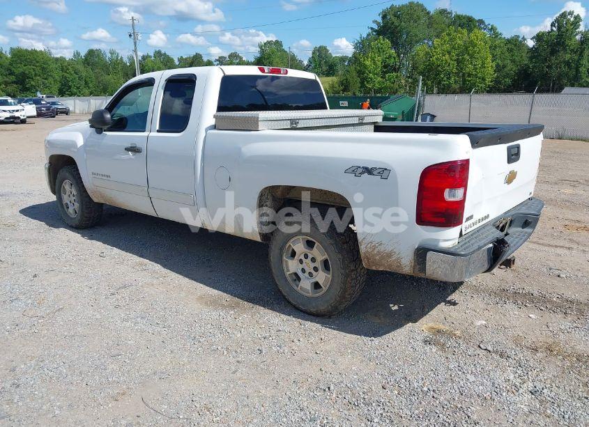 Photo 3 of 2012 Chevrolet Silverado 1500 LS (VIN 1GCRKREAXCZ307540)