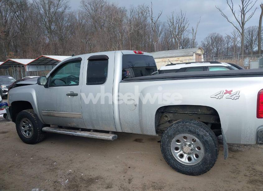 Photo 14 of 2013 Chevrolet Silverado 1500 LS (VIN 1GCRKREAXDZ114841)