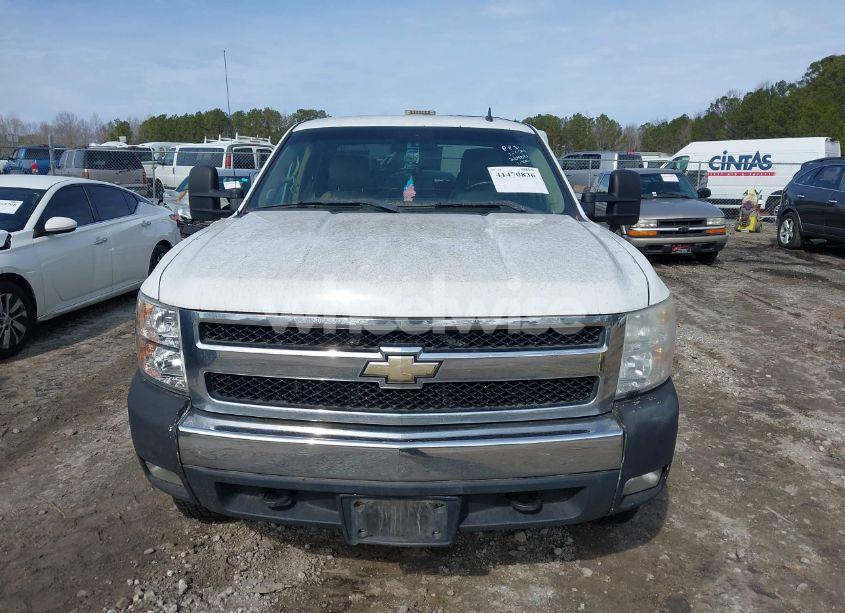 Photo 12 of 2011 Chevrolet Silverado 1500 LT (VIN 1GCRKSE01BZ264610)