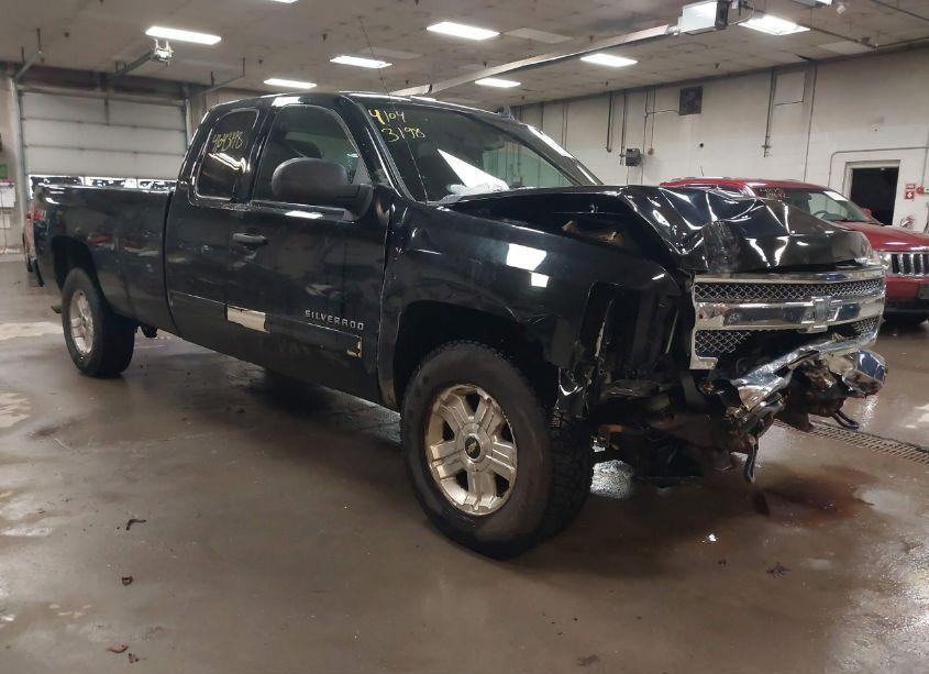 2013 Chevrolet Silverado 1500 LT (VIN 1GCRKSE01DZ239158) main photo