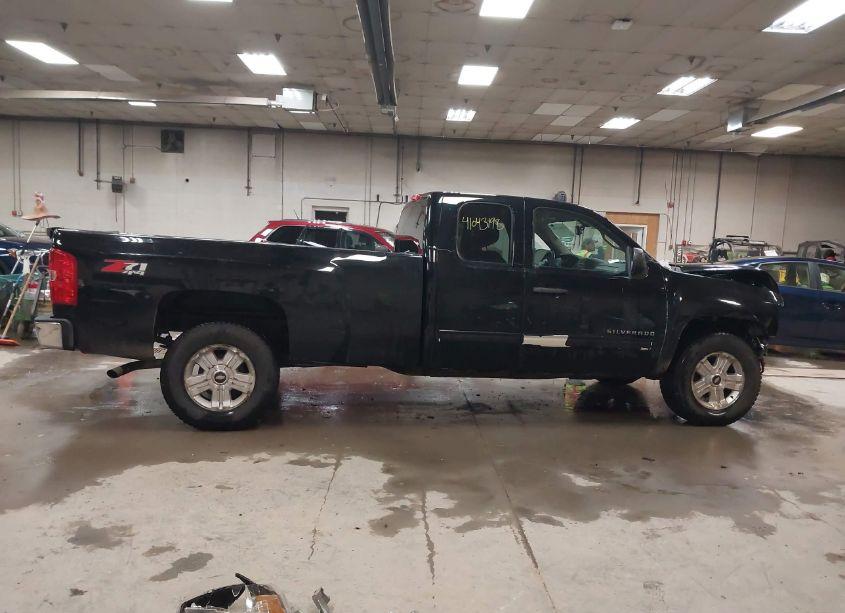 Photo 13 of 2013 Chevrolet Silverado 1500 LT (VIN 1GCRKSE01DZ239158)