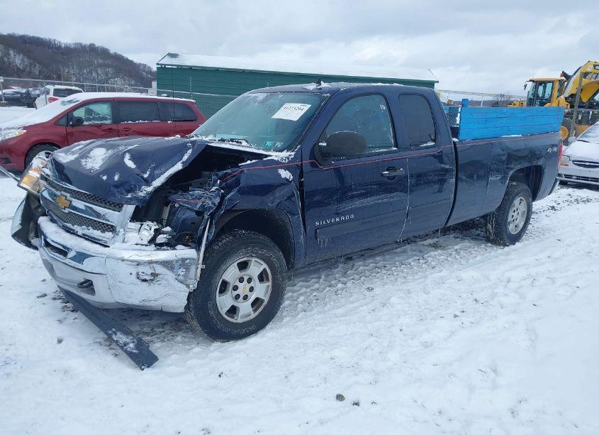 Photo 2 of 2012 Chevrolet Silverado 1500 LT (VIN 1GCRKSE02CZ205342)