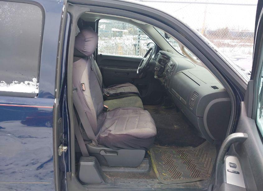 Photo 5 of 2012 Chevrolet Silverado 1500 LT (VIN 1GCRKSE02CZ205342)