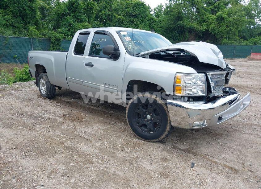 2012 Chevrolet Silverado 1500 LT (VIN 1GCRKSE04CZ240593) main photo