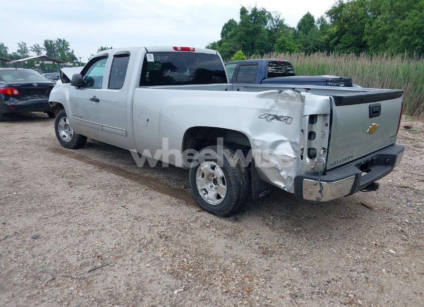 Photo 3 of 2012 Chevrolet Silverado 1500 LT (VIN 1GCRKSE04CZ240593)