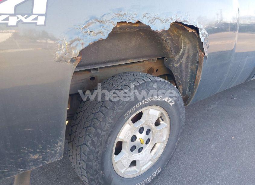 Photo 17 of 2011 Chevrolet Silverado 1500 LT (VIN 1GCRKSE05BZ382787)