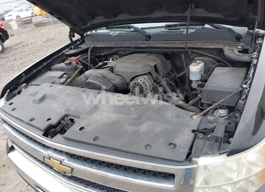 Photo 10 of 2011 Chevrolet Silverado 1500 LT (VIN 1GCRKSE07BZ441855)