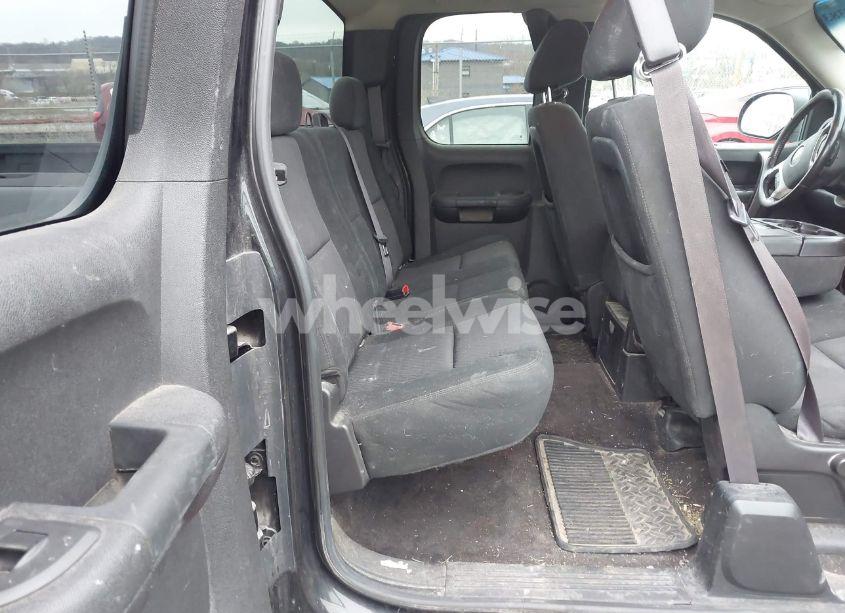 Photo 8 of 2011 Chevrolet Silverado 1500 LT (VIN 1GCRKSE07BZ441855)