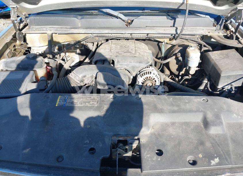 Photo 10 of 2011 Chevrolet Silverado 1500 LT (VIN 1GCRKSE30BZ147496)