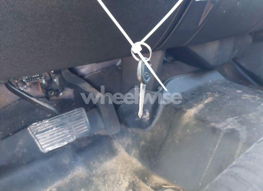 Photo 11 of 2011 Chevrolet Silverado 1500 LT (VIN 1GCRKSE30BZ147496)