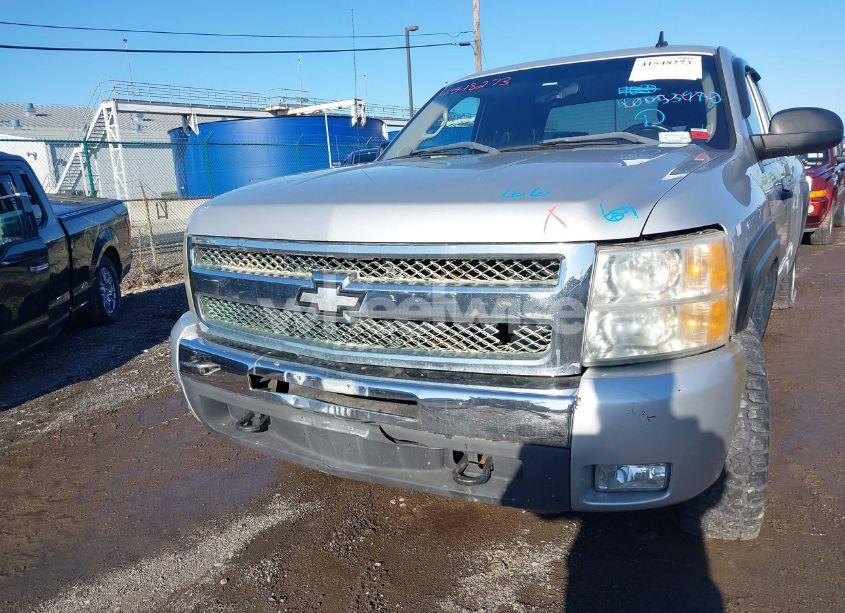 Photo 6 of 2011 Chevrolet Silverado 1500 LT (VIN 1GCRKSE30BZ147496)