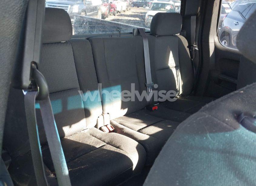 Photo 8 of 2011 Chevrolet Silverado 1500 LT (VIN 1GCRKSE30BZ147496)