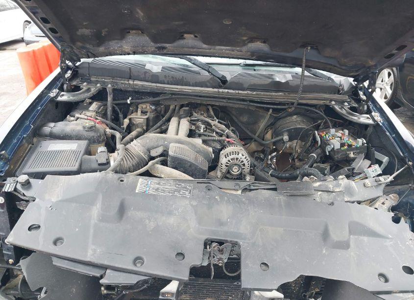 Photo 10 of 2011 Chevrolet Silverado 1500 LT (VIN 1GCRKSE30BZ246156)