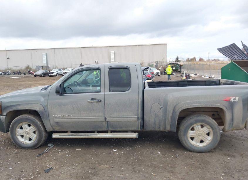 Photo 14 of 2011 Chevrolet Silverado 1500 LT (VIN 1GCRKSE30BZ280002)