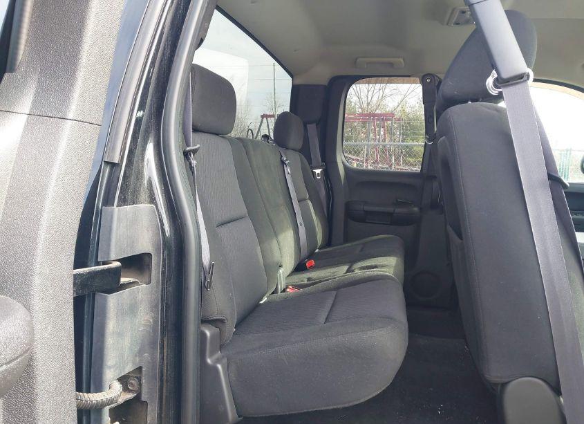 Photo 8 of 2011 Chevrolet Silverado 1500 LT (VIN 1GCRKSE31BZ344273)