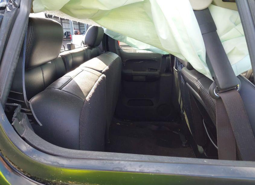 Photo 8 of 2011 Chevrolet Silverado 1500 LT (VIN 1GCRKSE31BZ357007)