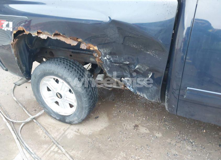 Photo 18 of 2011 Chevrolet Silverado 1500 LT (VIN 1GCRKSE31BZ391173)