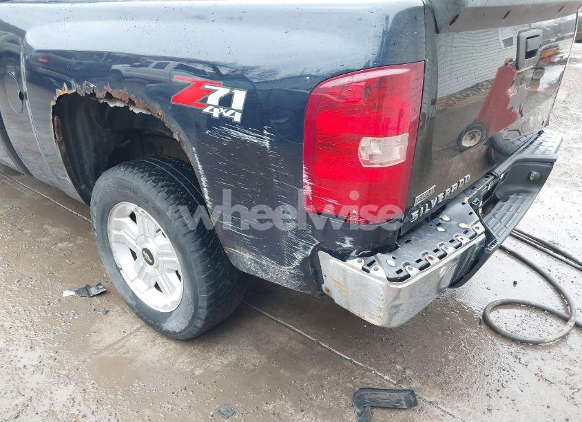 Photo 19 of 2011 Chevrolet Silverado 1500 LT (VIN 1GCRKSE31BZ391173)