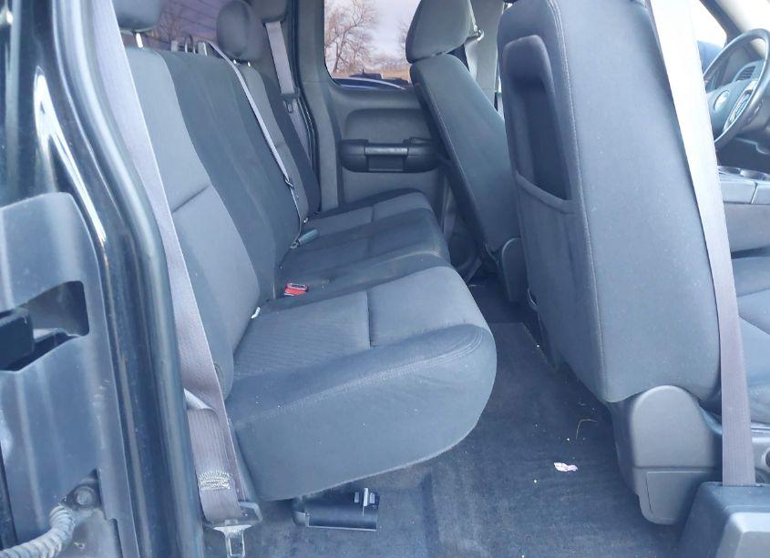 Photo 8 of 2011 Chevrolet Silverado 1500 LT (VIN 1GCRKSE31BZ401801)