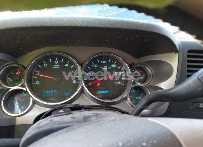 Photo 7 of 2011 Chevrolet Silverado 1500 LT (VIN 1GCRKSE31BZ431820)