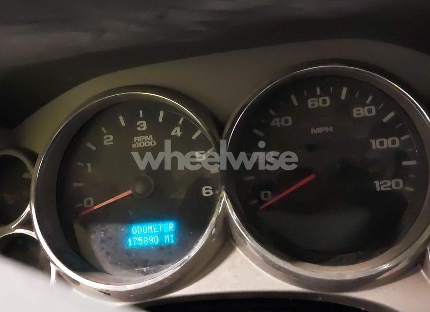 Photo 7 of 2011 Chevrolet Silverado 1500 LT (VIN 1GCRKSE31BZ441182)