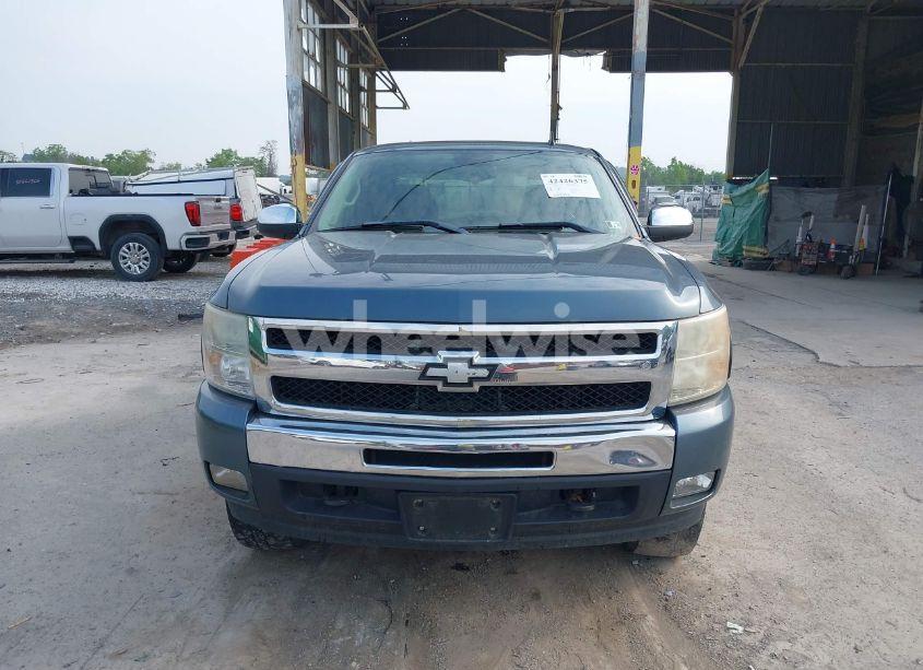 Photo 12 of 2011 Chevrolet Silverado 1500 LT (VIN 1GCRKSE31BZ462923)