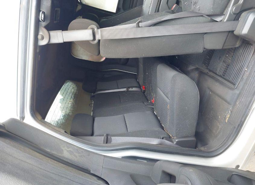 Photo 8 of 2011 Chevrolet Silverado 1500 LT (VIN 1GCRKSE32BZ205088)