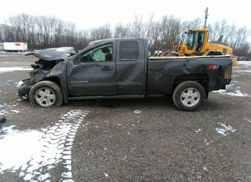 Photo 14 of 2011 Chevrolet Silverado 1500 LT (VIN 1GCRKSE32BZ325618)