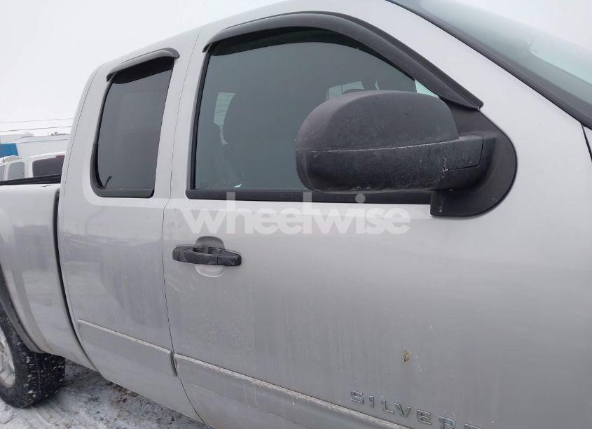 Photo 12 of 2011 Chevrolet Silverado 1500 LT (VIN 1GCRKSE32BZ344038)