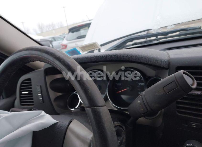 Photo 7 of 2011 Chevrolet Silverado 1500 LT (VIN 1GCRKSE32BZ344038)