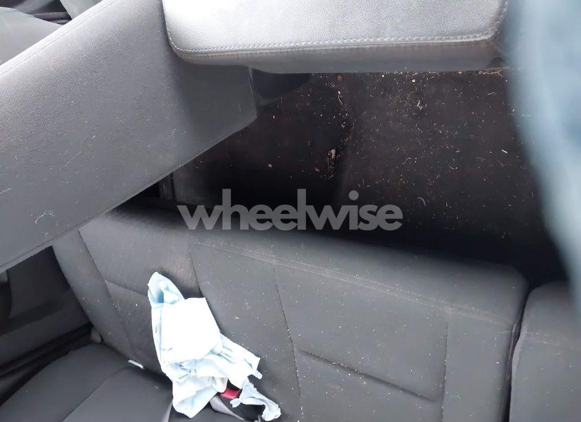 Photo 8 of 2011 Chevrolet Silverado 1500 LT (VIN 1GCRKSE32BZ344038)