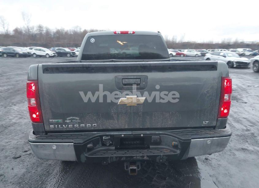 Photo 16 of 2011 Chevrolet Silverado 1500 LT (VIN 1GCRKSE32BZ351913)