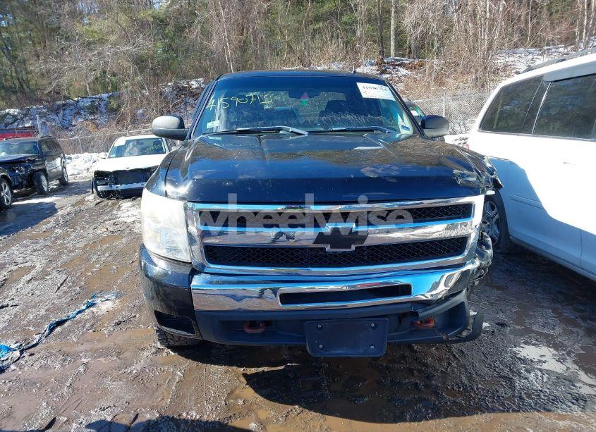 Photo 13 of 2011 Chevrolet Silverado 1500 LT (VIN 1GCRKSE32BZ457861)