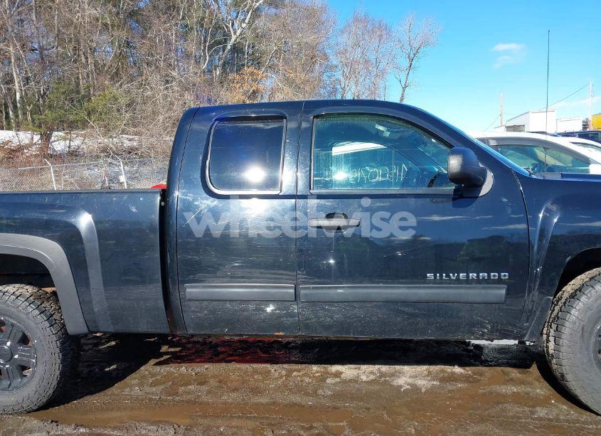 Photo 14 of 2011 Chevrolet Silverado 1500 LT (VIN 1GCRKSE32BZ457861)