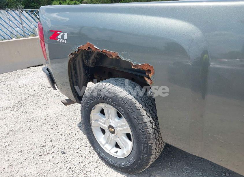 Photo 17 of 2011 Chevrolet Silverado 1500 LT (VIN 1GCRKSE33BZ244644)