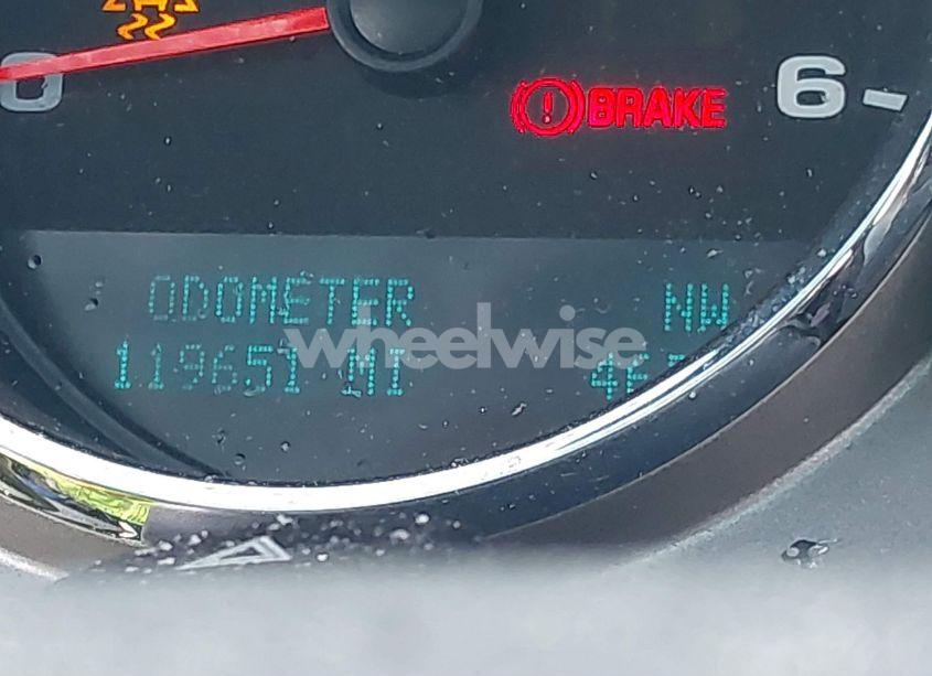 Photo 7 of 2011 Chevrolet Silverado 1500 LT (VIN 1GCRKSE33BZ288031)