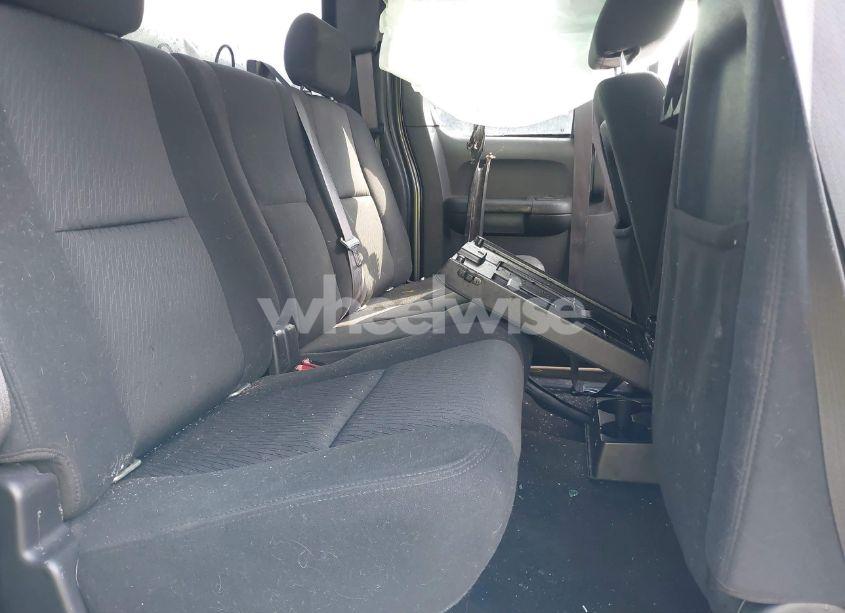 Photo 8 of 2011 Chevrolet Silverado 1500 LT (VIN 1GCRKSE33BZ288031)